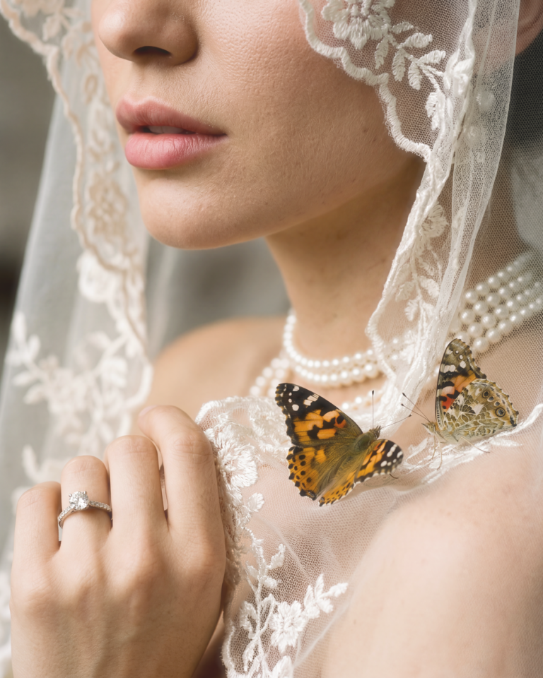 Sposa con Farfalla